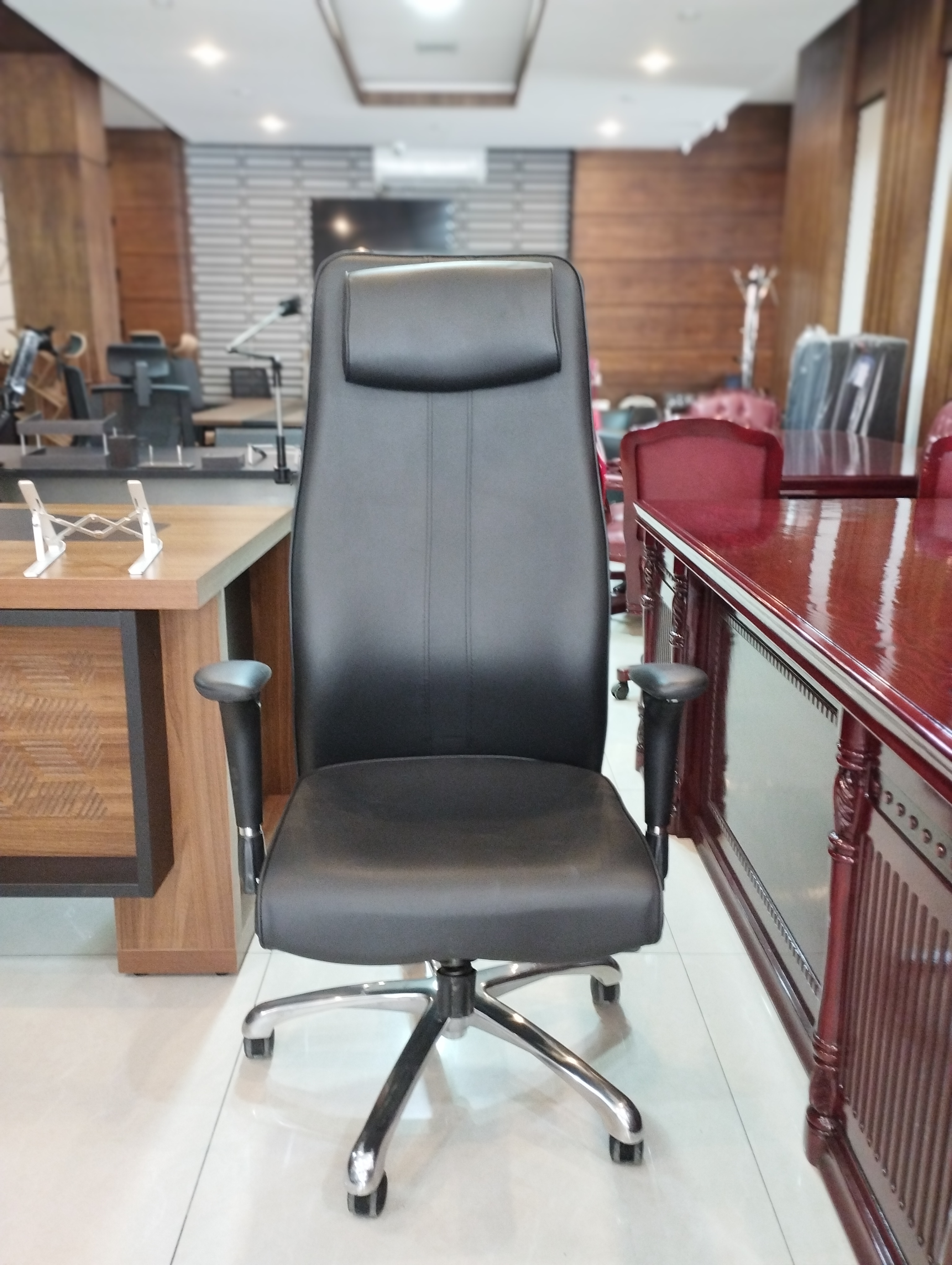 صندلی مدیریتی ocm925i