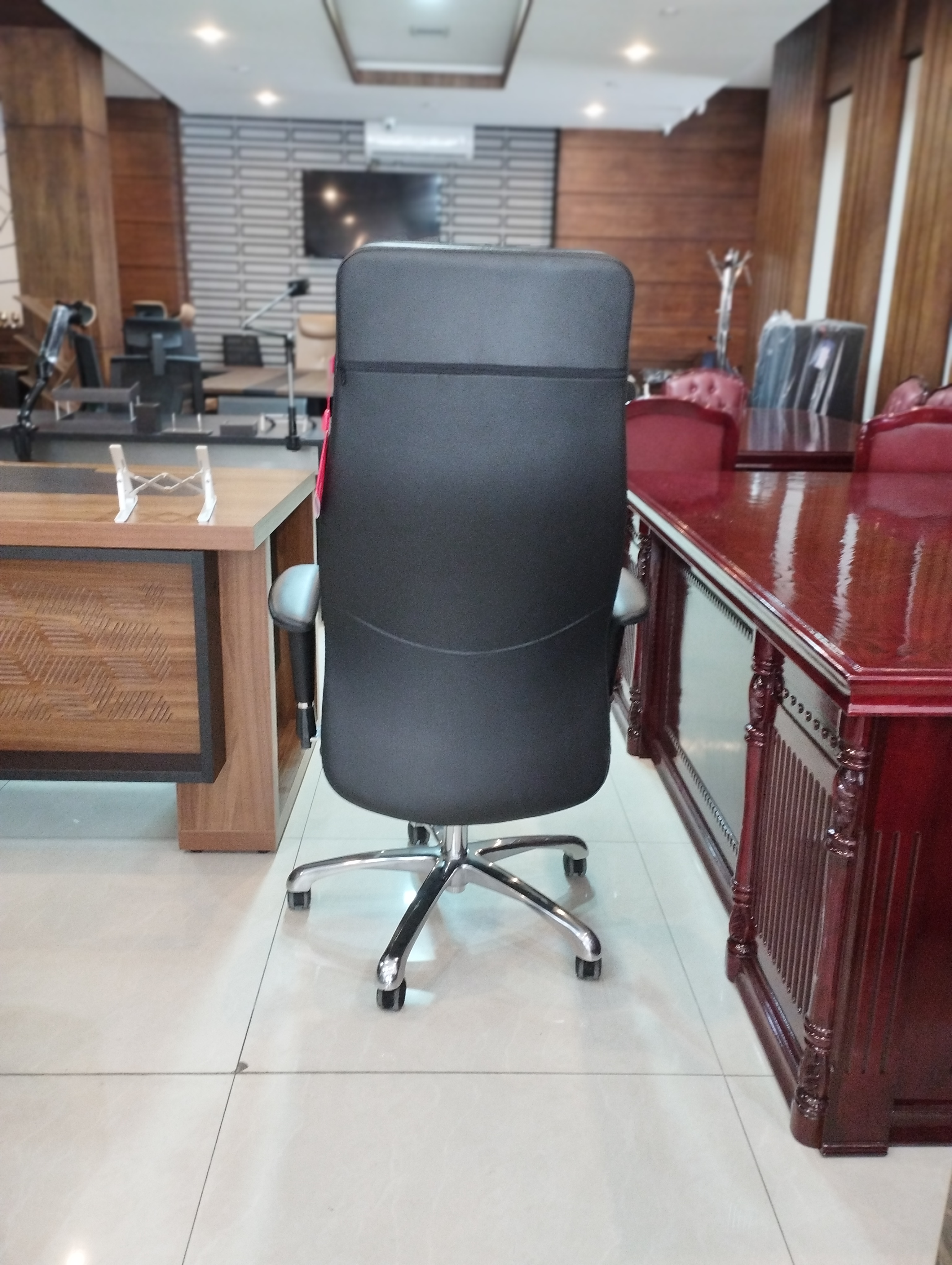 صندلی مدیریتی ocm925i
